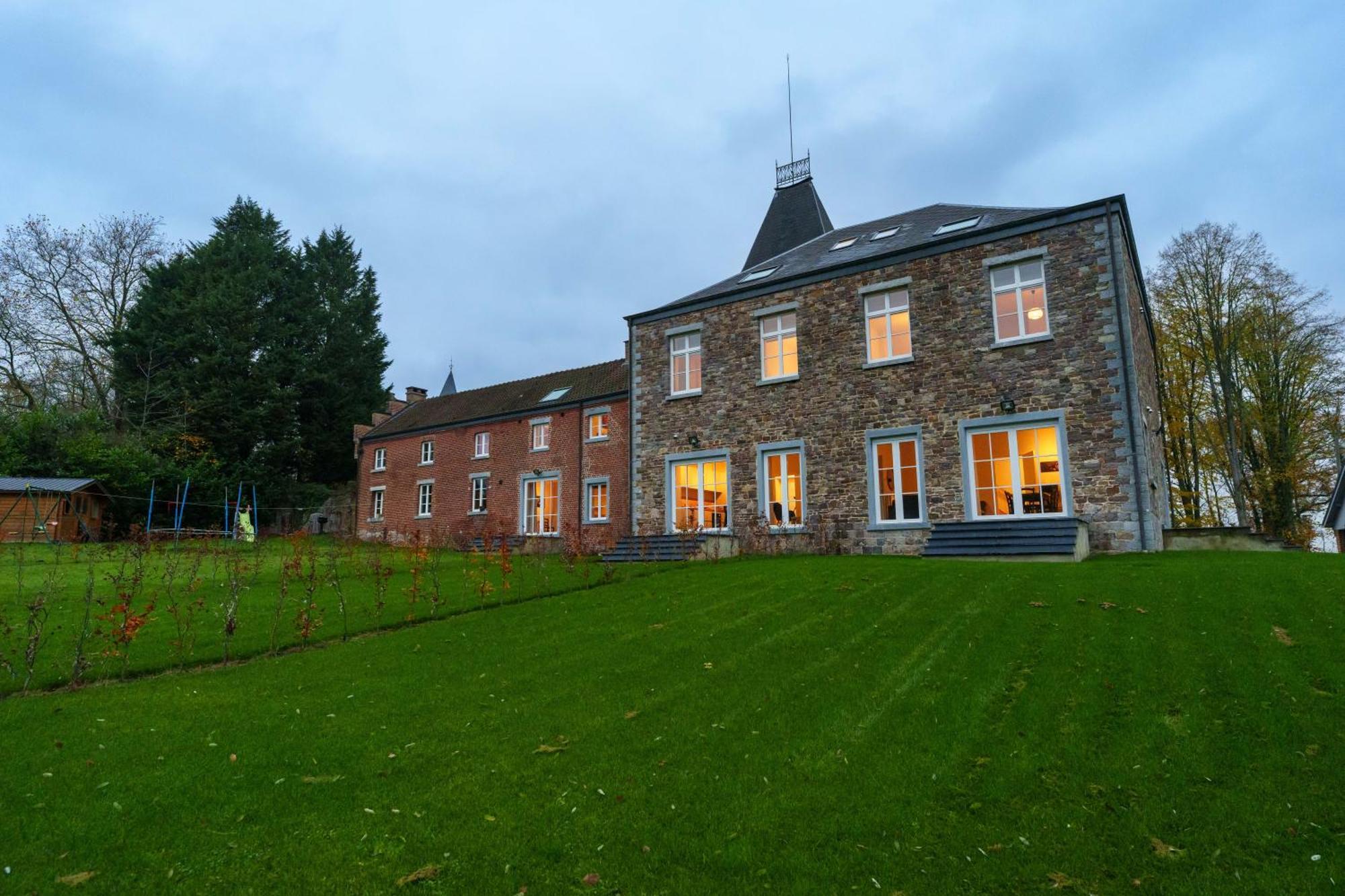 Le Chateau De Lausprelle * Gerpinnes